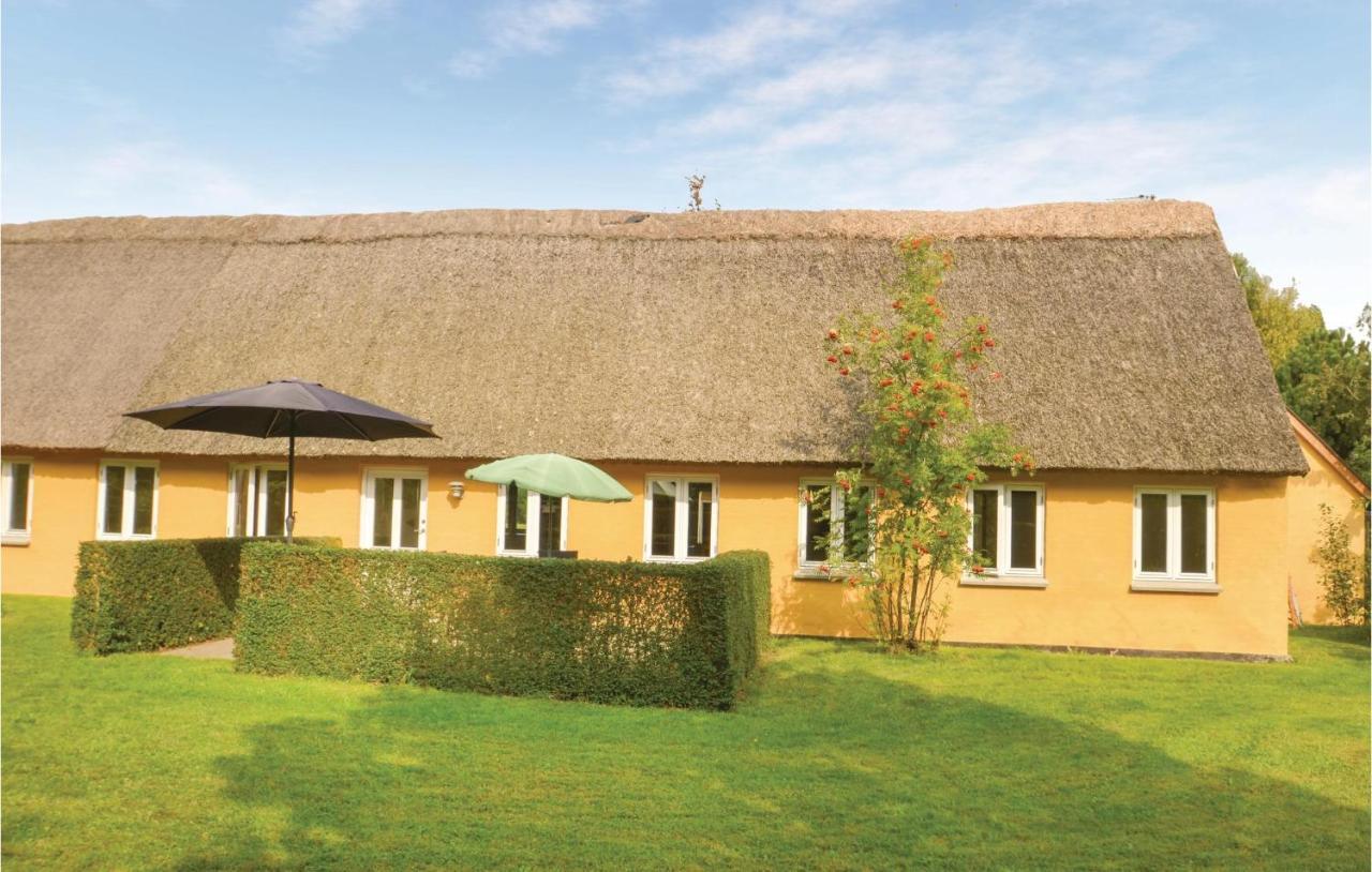 2 Bedroom Nice Home In Stege Esterno foto