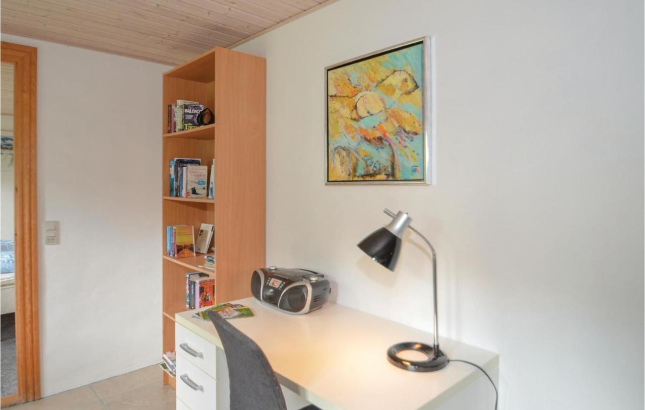 2 Bedroom Nice Home In Stege Esterno foto
